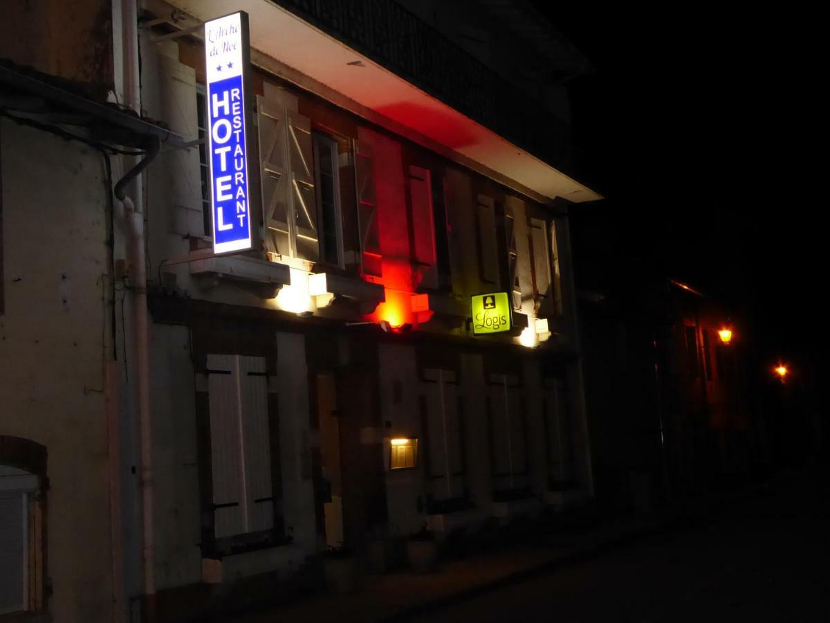 Logis Hotel L'Arche De Noe Exteriör bild